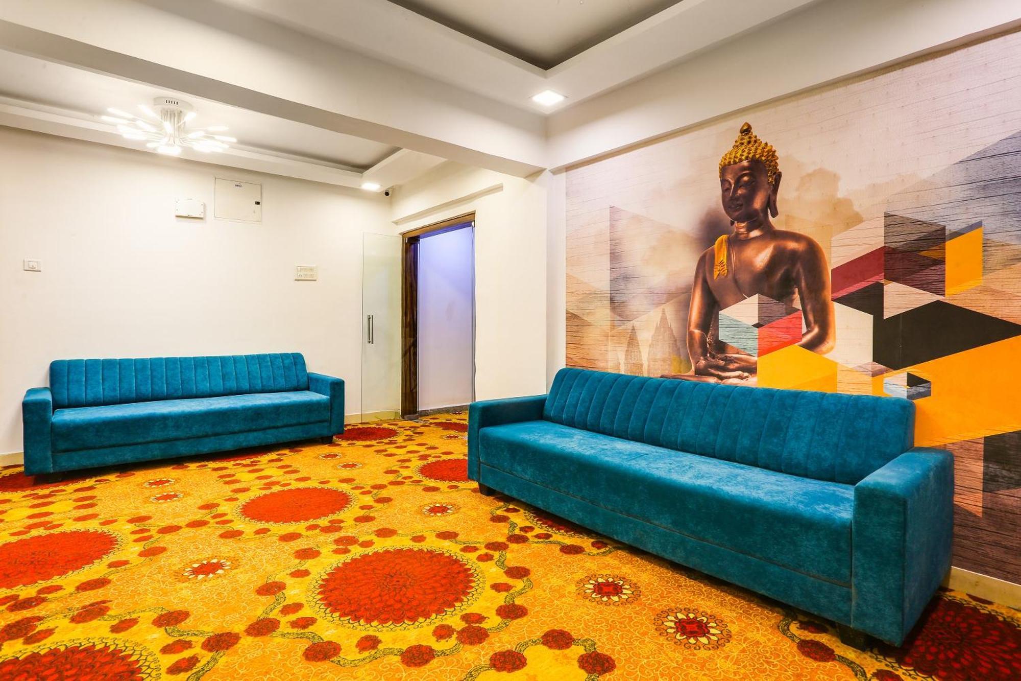 Capital O Arsh Executive Inn مومباي المظهر الخارجي الصورة