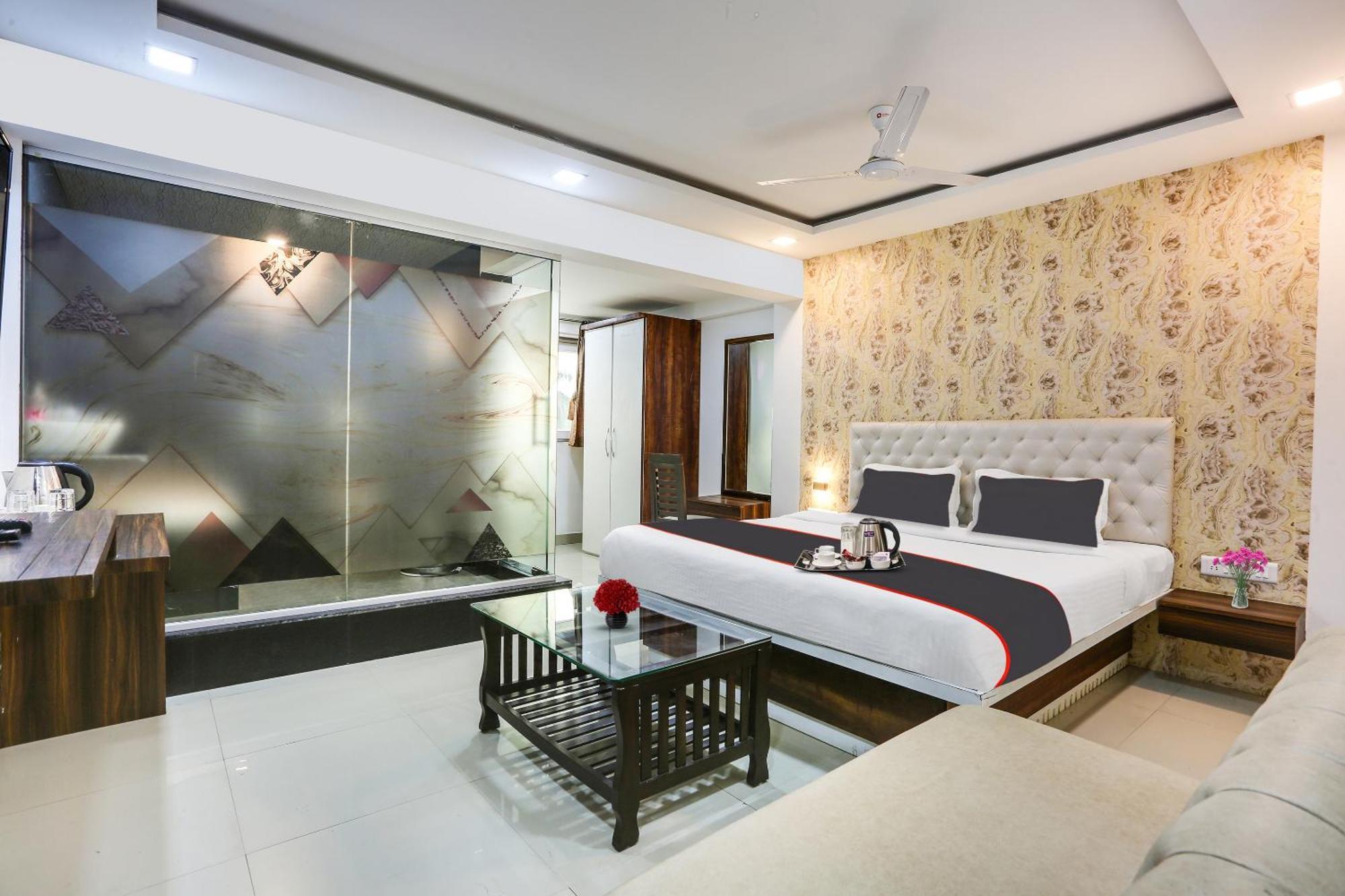 Capital O Arsh Executive Inn مومباي المظهر الخارجي الصورة