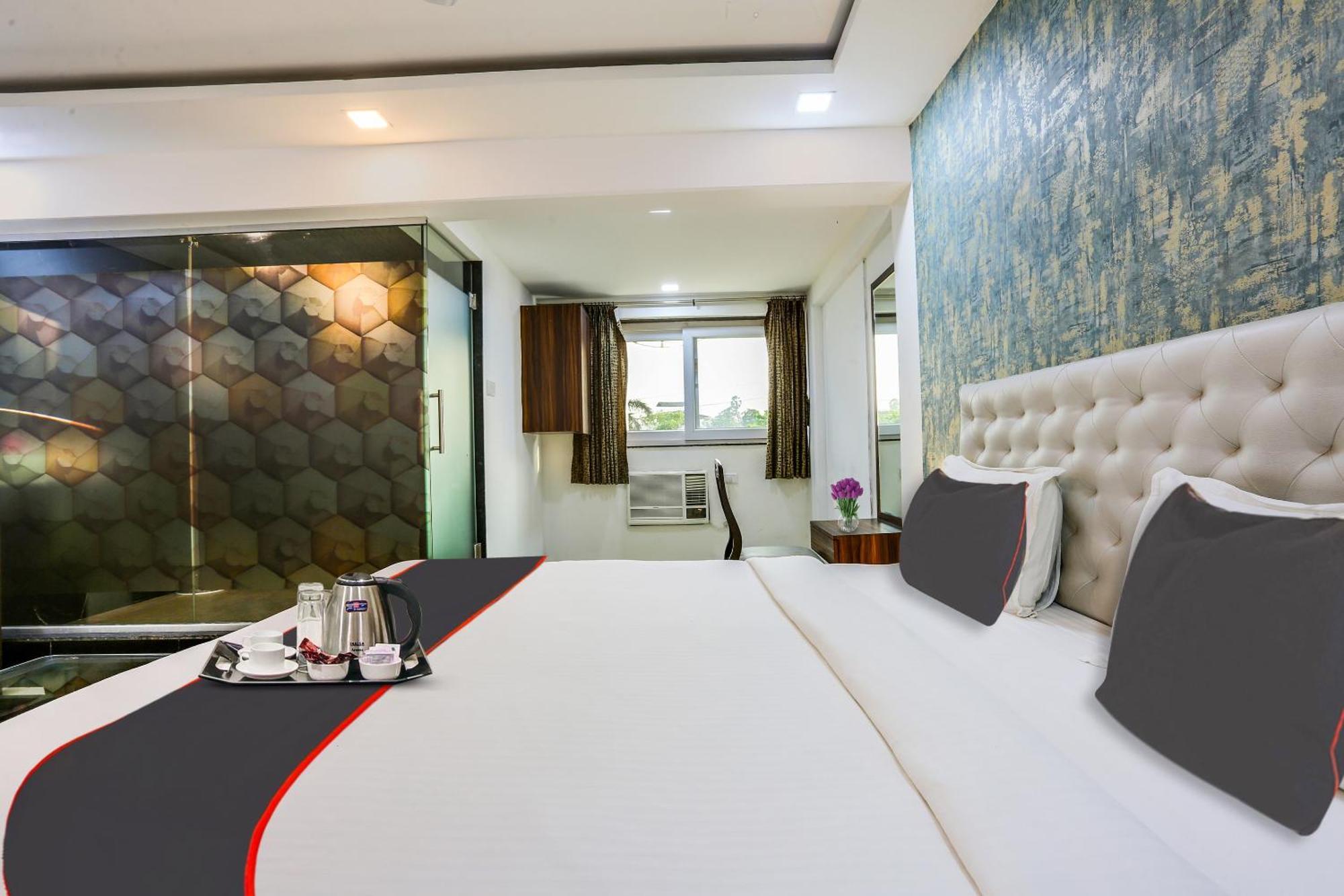 Capital O Arsh Executive Inn مومباي المظهر الخارجي الصورة